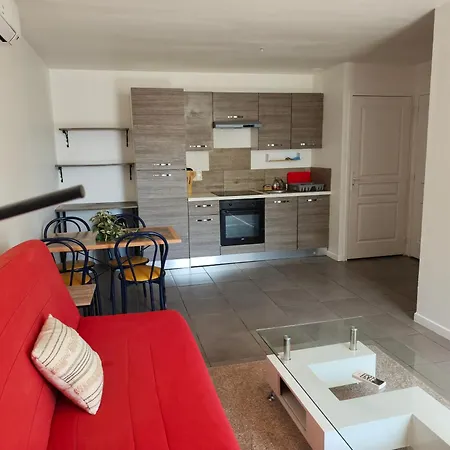 Cozy With Parking Near Caen 6 * Ifs